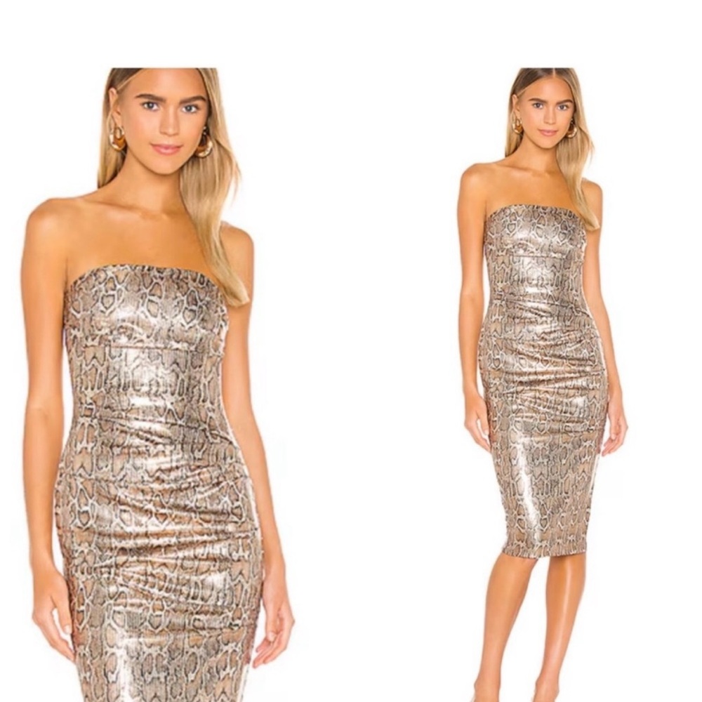 Revolve by Nookie Blind Date Midi Dress NWT XS
SOLDOUT!